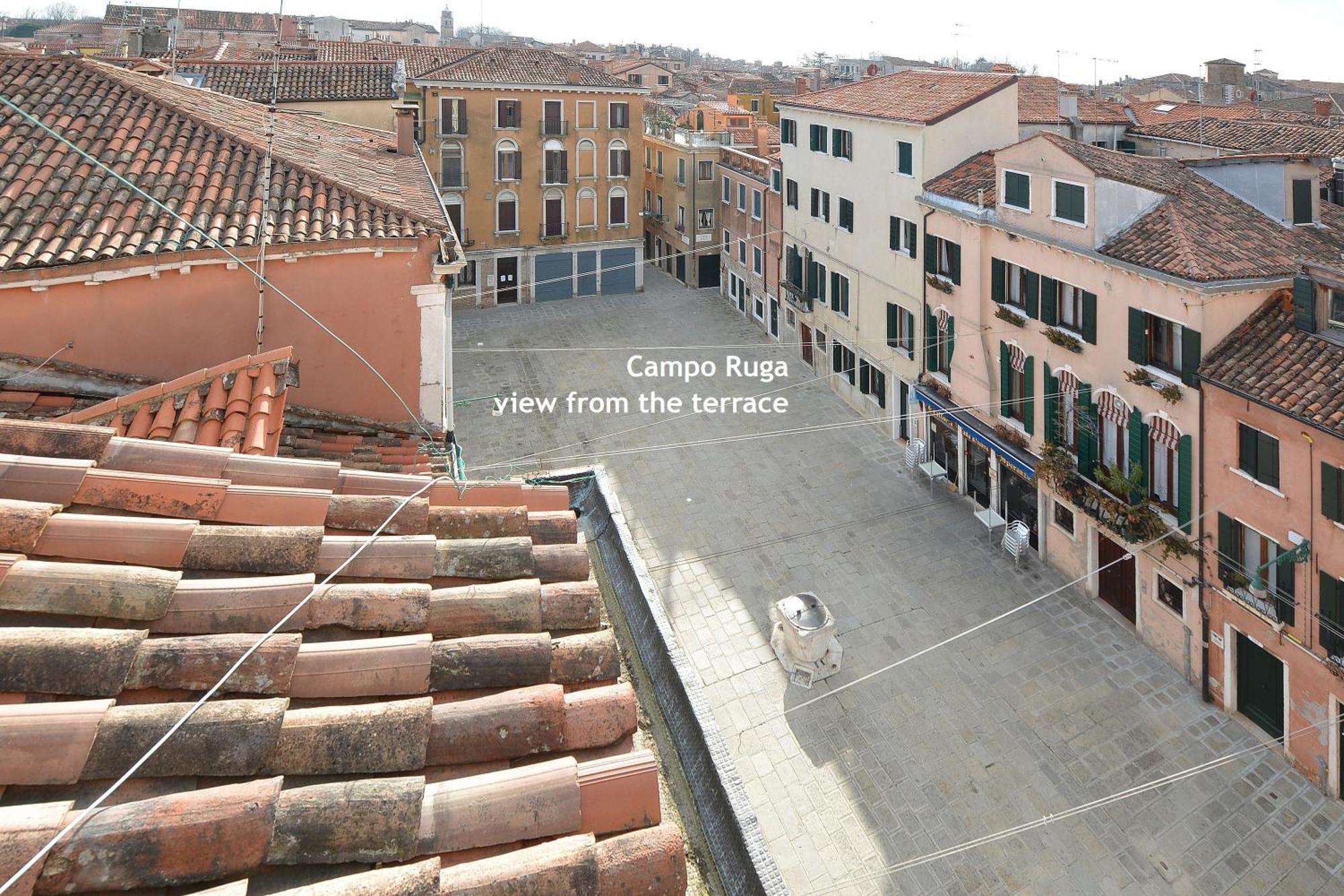 Dandolo-Terrace Apartment Venesia Bagian luar foto