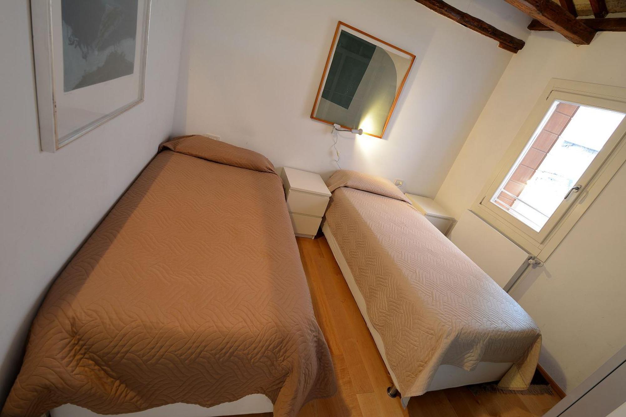 Dandolo-Terrace Apartment Venesia Bagian luar foto