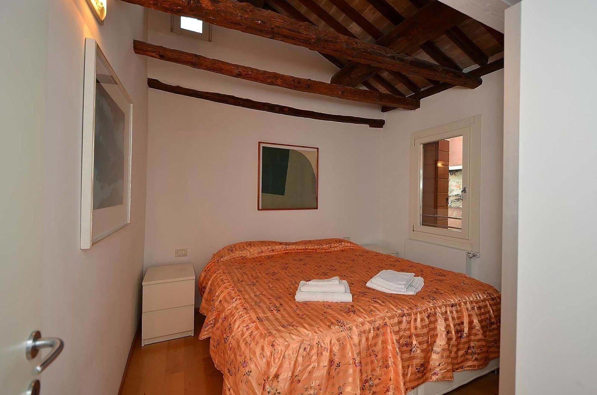 Dandolo-Terrace Apartment Venesia Bagian luar foto
